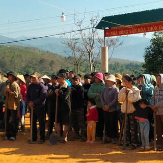 <a href="/tin-tuc-su-kien/hoat-dong-lanh-dao" title="Hoạt động lãnh đạo" rel="dofollow">Hoạt động lãnh đạo</a>