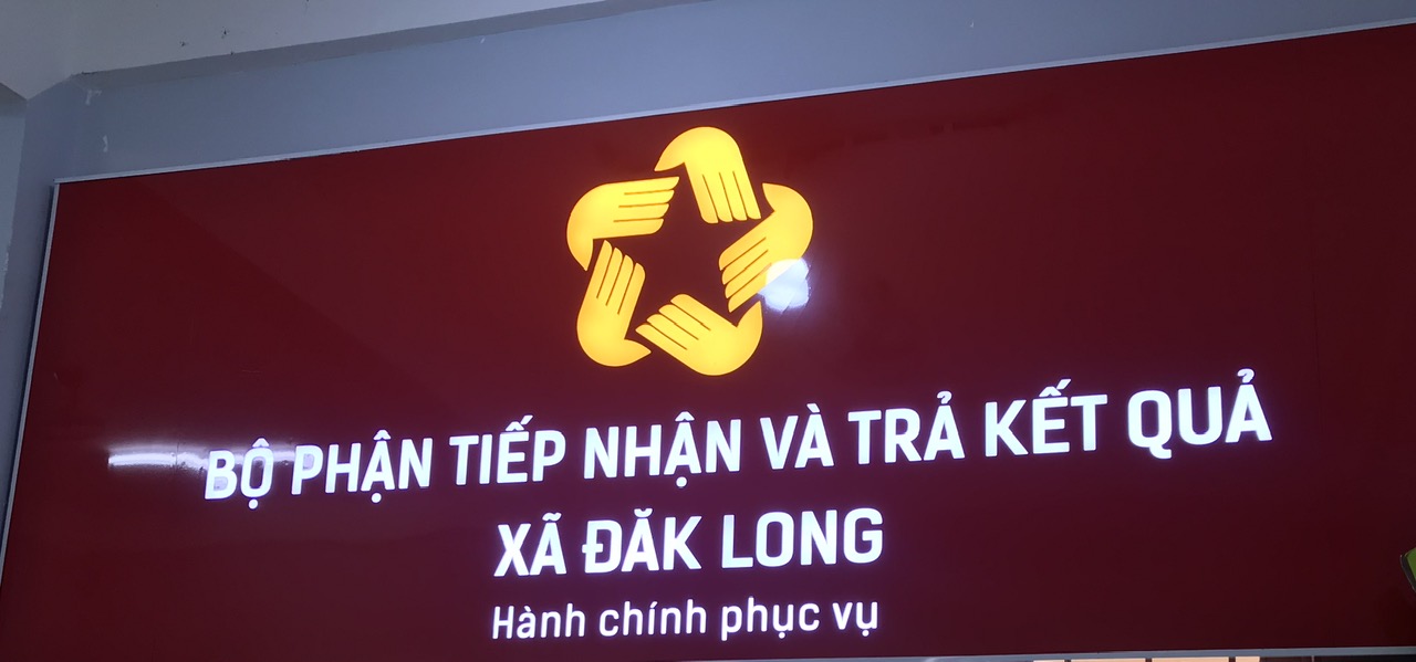 Đẩy mạnh cải cách hành chính, nâng cao hiệu quả phục vụ nhân dân tại xã Đăk Long